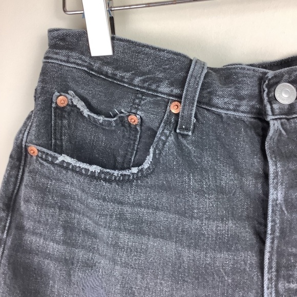 LEVI’S 501 DISTRESSED GRAY JEANS SHORTS - Picture 6 of 11